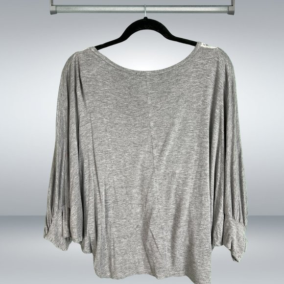 BKE heathered grey batwing tunic top with mesh lace front without lining. - Picture 2 of 6